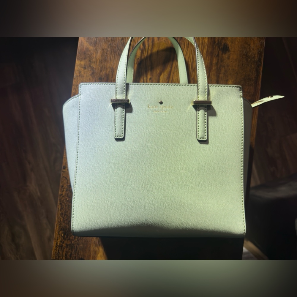 Kate Spade handbag - Picture 2 of 5